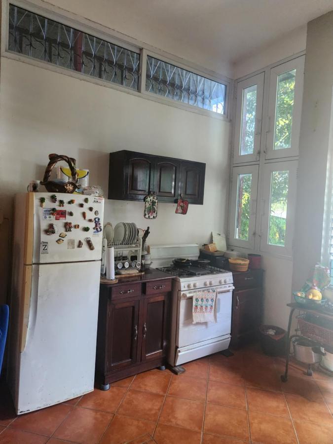 Hotel Casa De Don Francisco Флорес Экстерьер фото